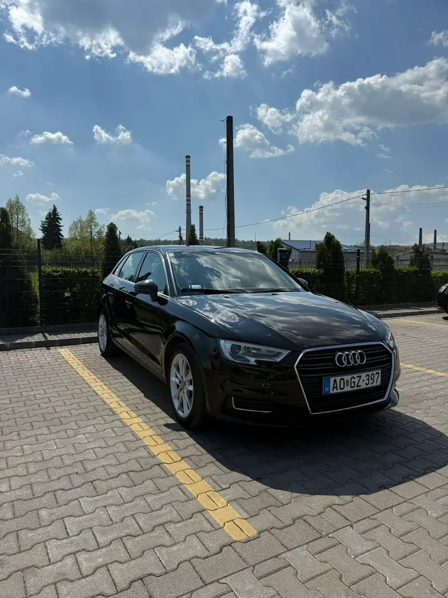 Audi A3 2016 photo 2