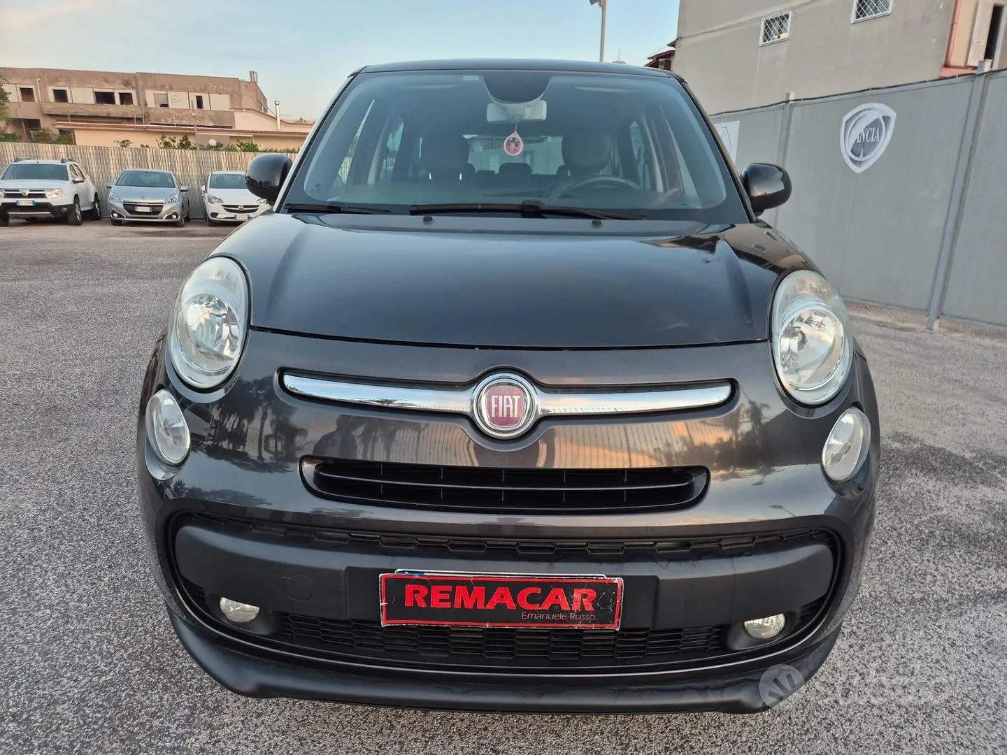 Fiat 500L 2014 photo 2