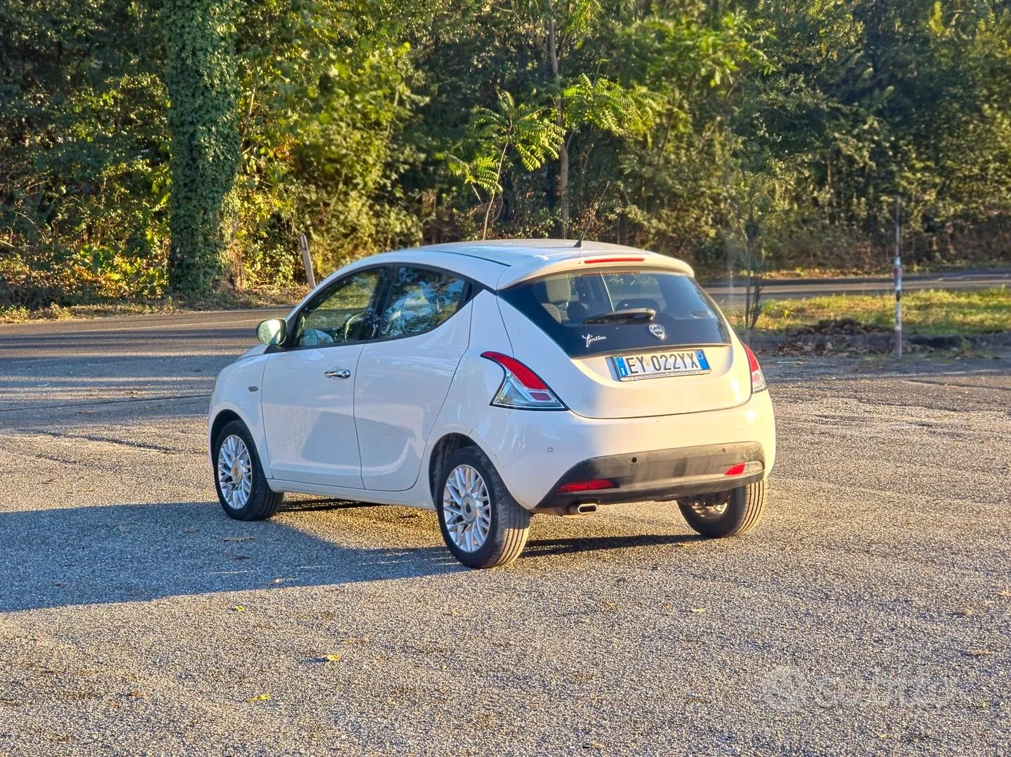 Lancia Ypsilon 2015 photo 4
