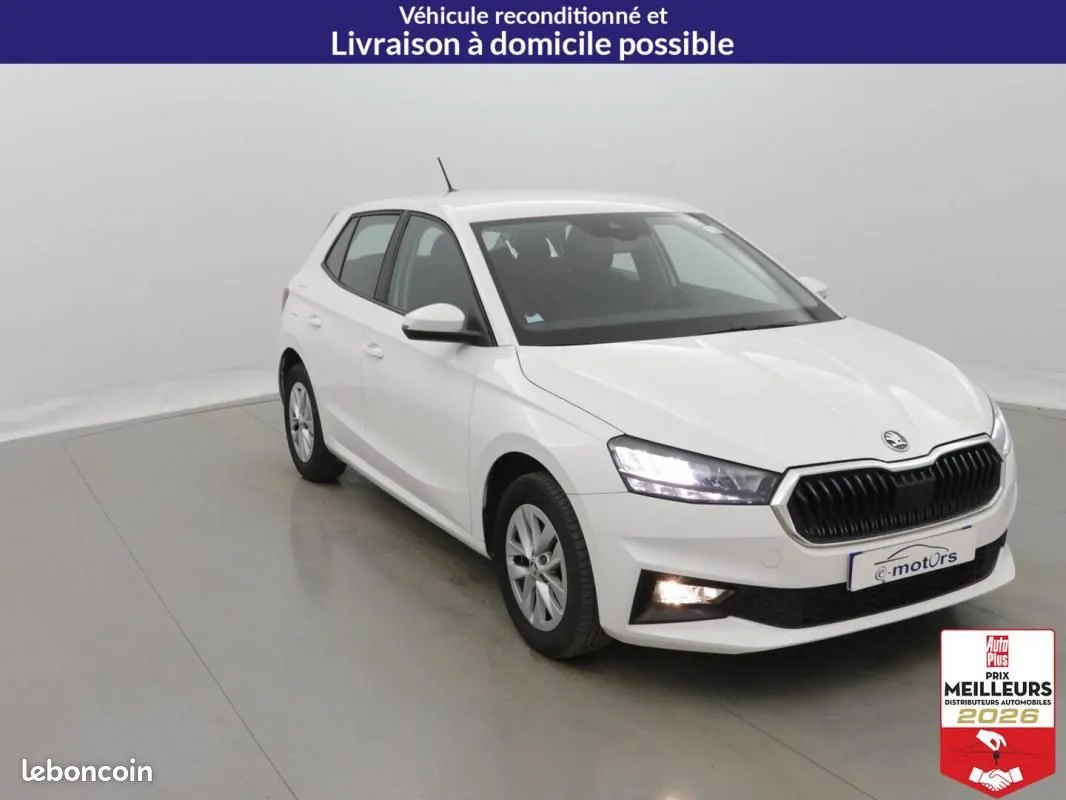 Skoda Fabia 2022 photo 3