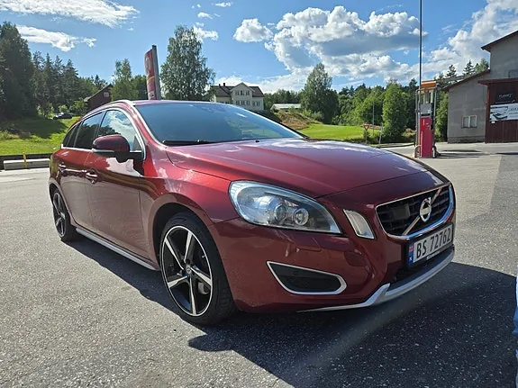 Volvo V60 2011 photo 2