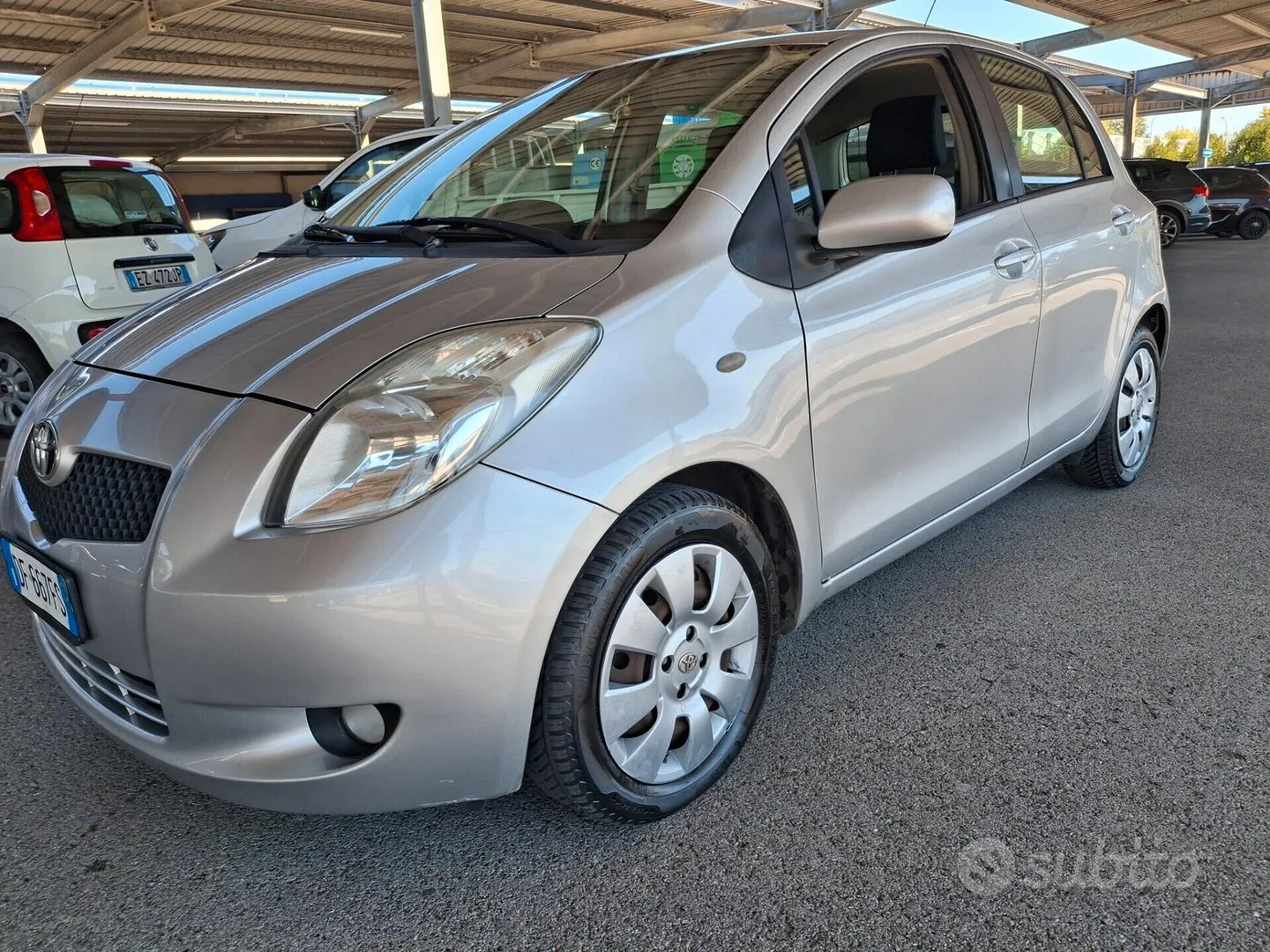 Toyota Yaris 2007 photo 3