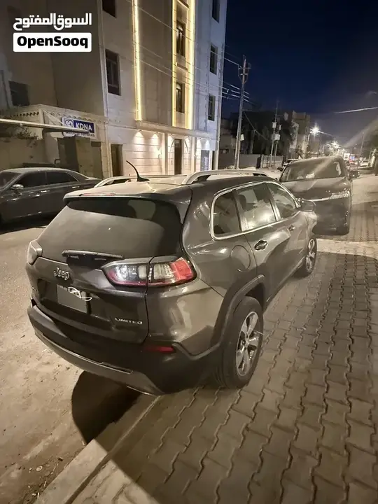Jeep Cherokee