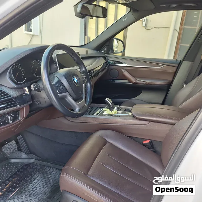 BMW X5 2015 photo 2