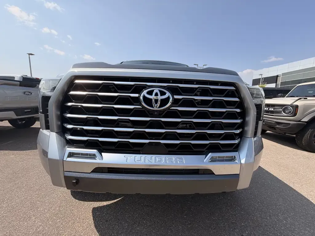 Toyota Tundra 2024 photo 3