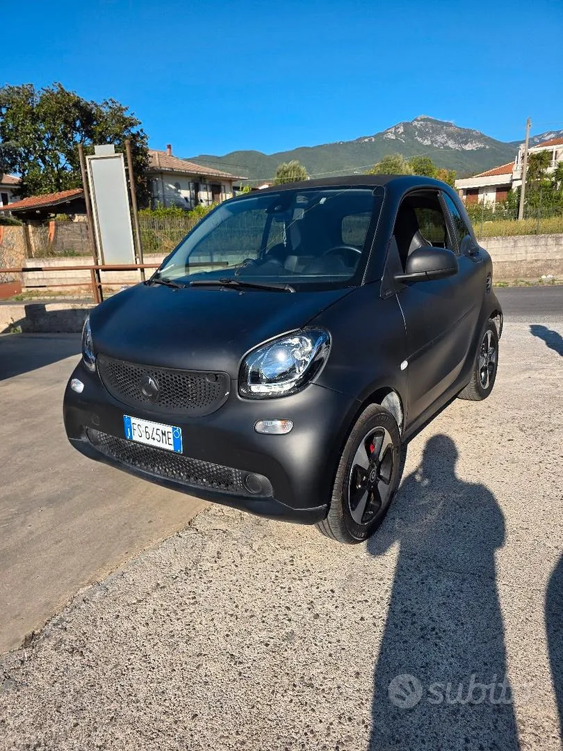 Smart Fortwo 2018 photo 2