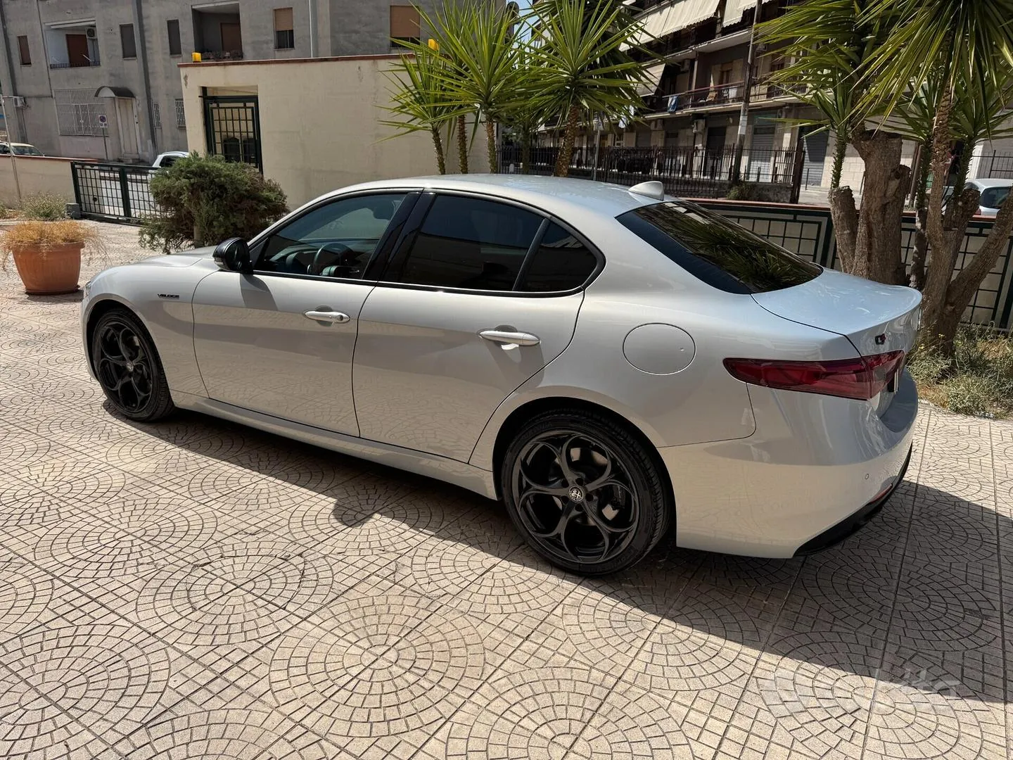 Alfa Romeo Giulia 2020 photo 4