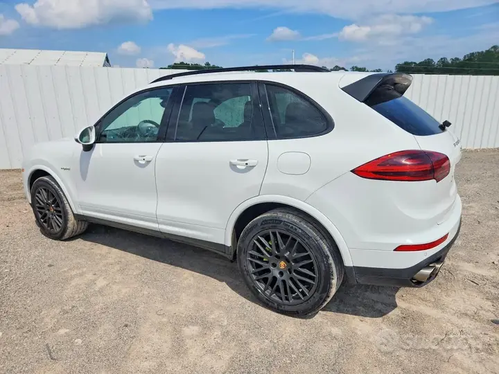 Porsche Cayenne 2017 photo 4