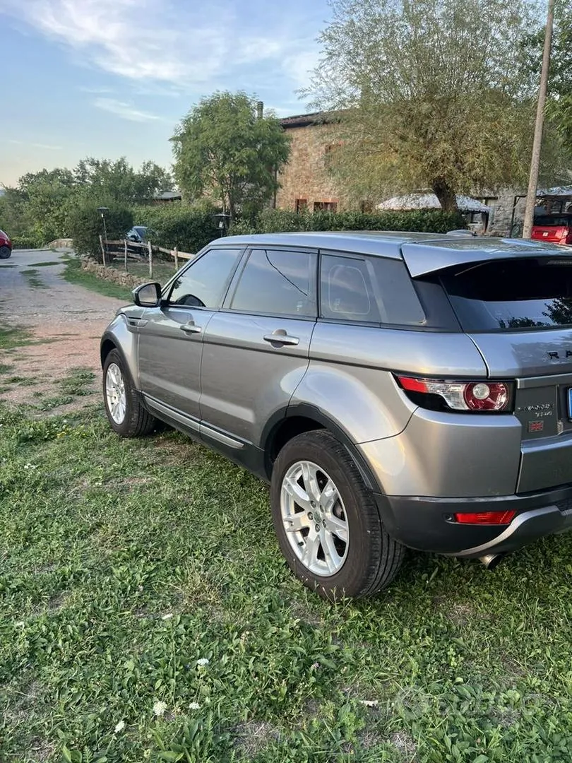 Land Rover Range Rover Evoque 2014 photo 3