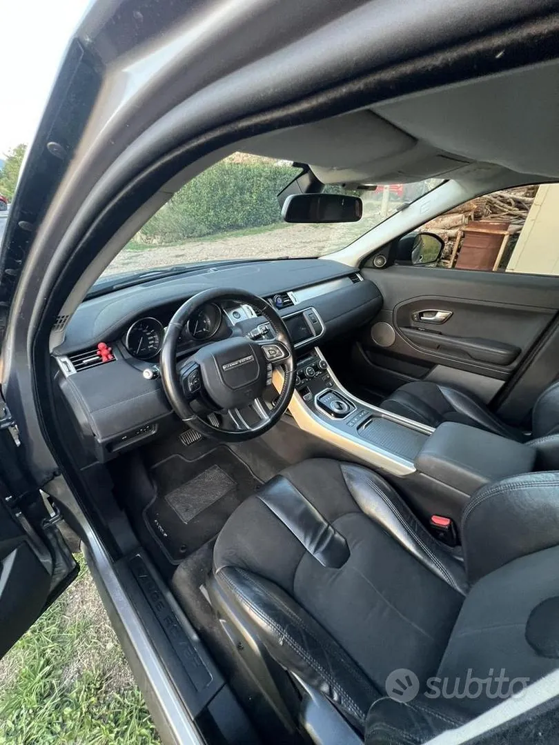 Land Rover Range Rover Evoque 2014 photo 5