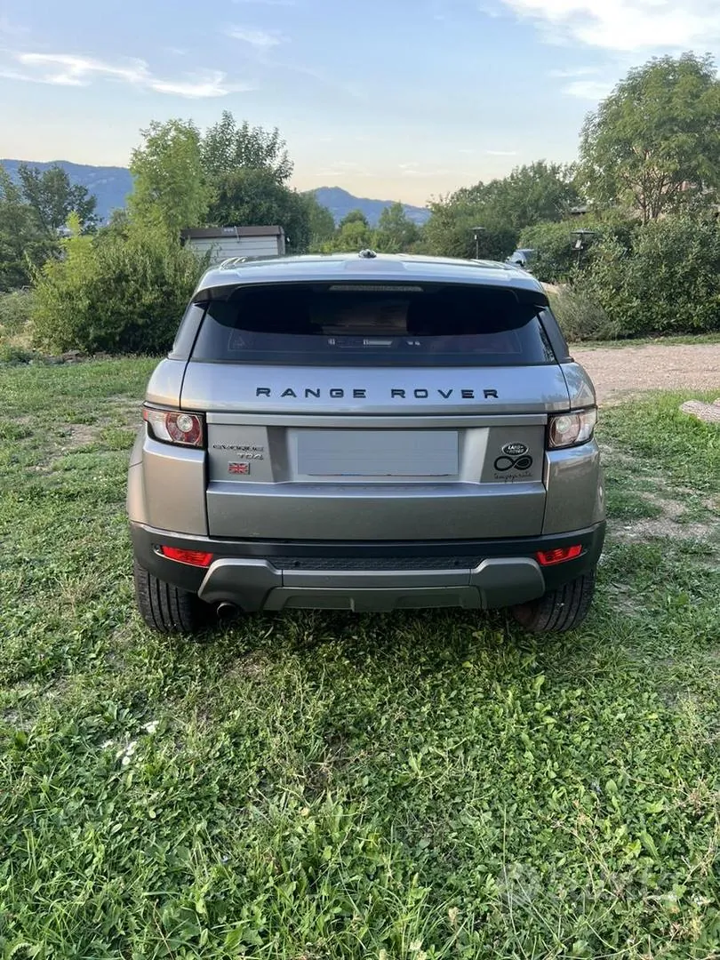 Land Rover Range Rover Evoque 2014 photo 2