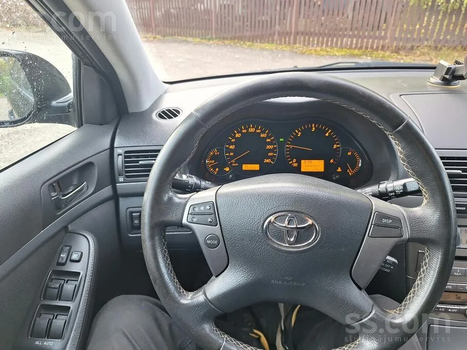 Toyota Avensis 2007 photo 4