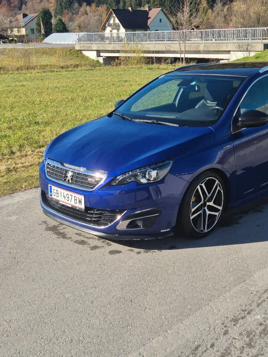 Peugeot 308 2016 photo 2