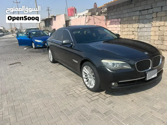 BMW 7 Series 2010 photo 3