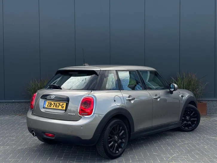 Mini Cooper 2019 photo 3