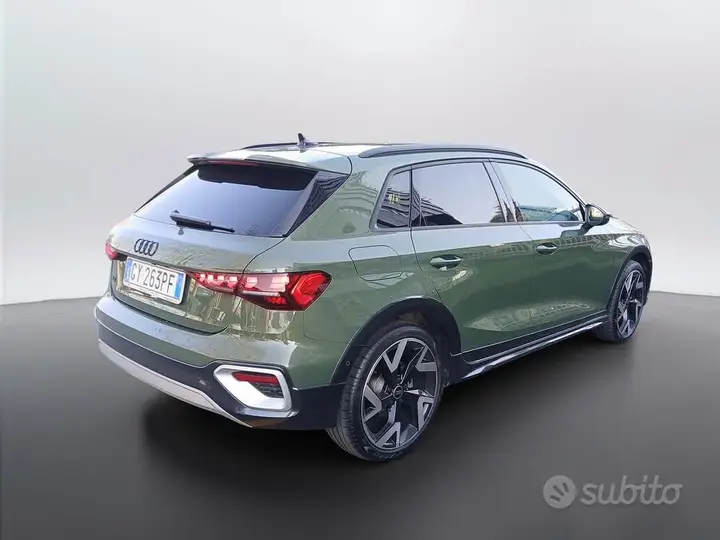 Audi A3 2024 photo 2