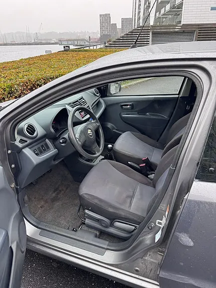 Suzuki Alto 2012 photo 4
