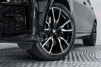 BMW X7 2022 photo 3