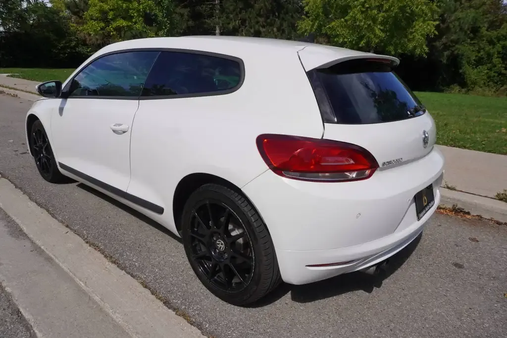 Volkswagen Scirocco 2009 photo 3