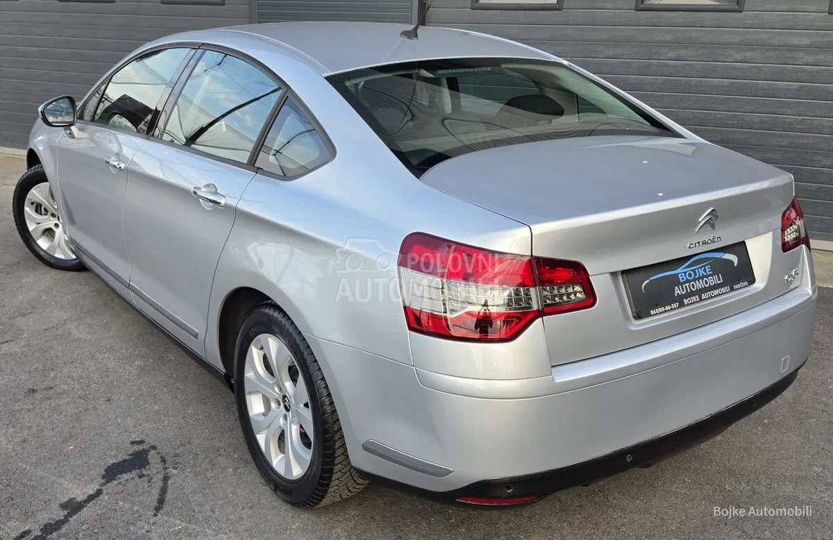 Citroen C5 2012 photo 4