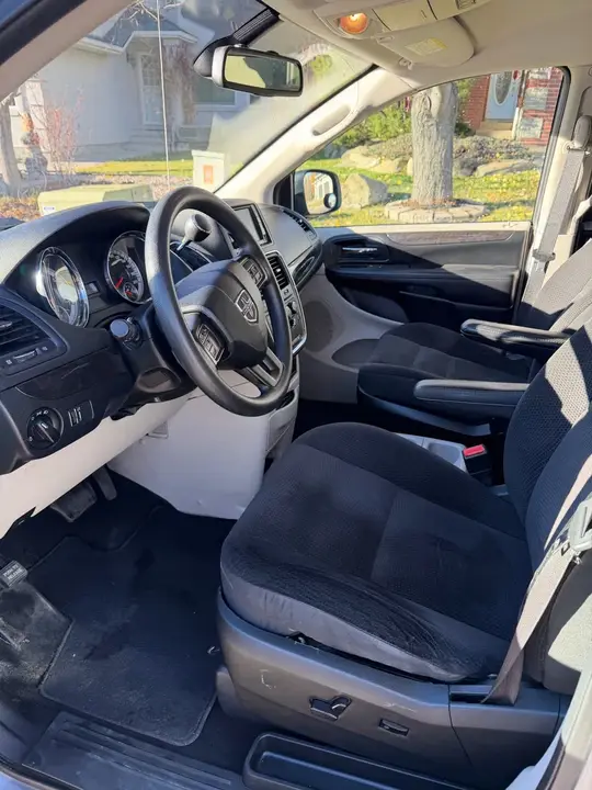 Dodge Grand Caravan 2019 photo 5