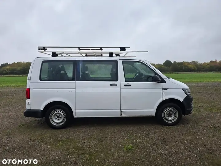 Volkswagen Transporter 2017 photo 2