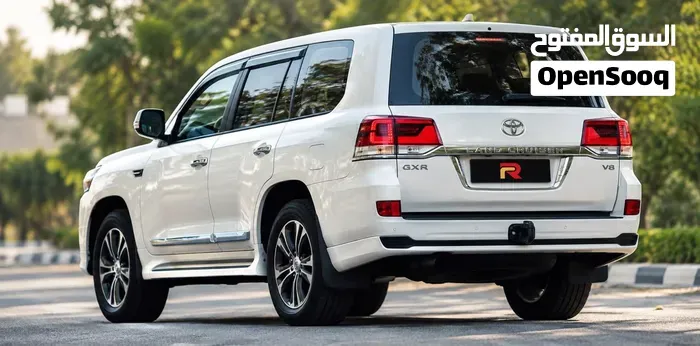 Toyota Land Cruiser 2019 photo 2
