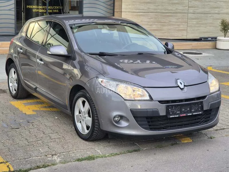 Renault Megane 2011 photo 5