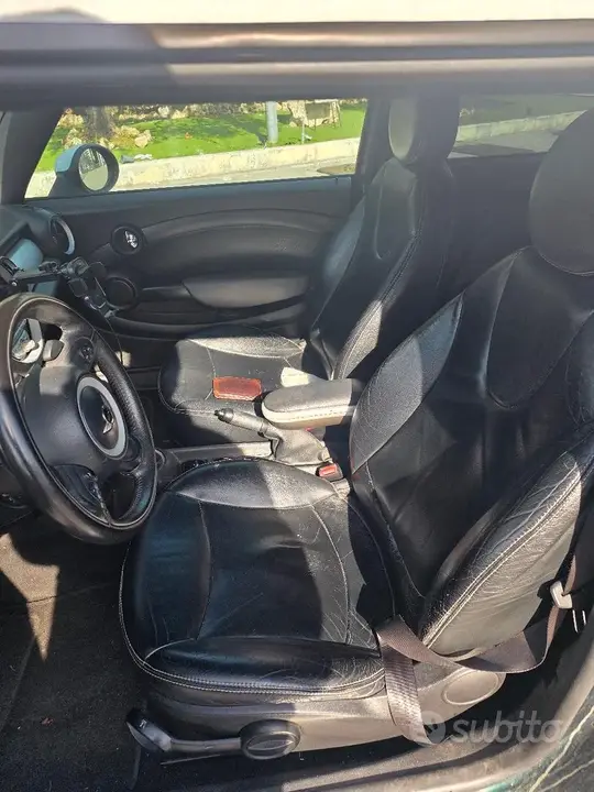 Mini Cooper 2009 photo 4