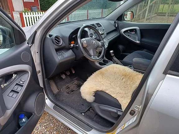 Toyota Rav4 2006 photo 5