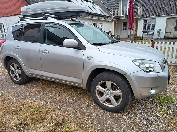 Toyota Rav4 2006 photo 3