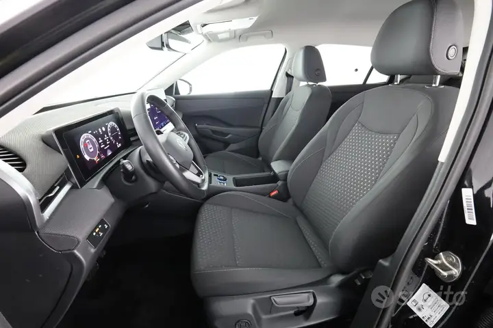 Volkswagen T-Roc 2026 photo 2