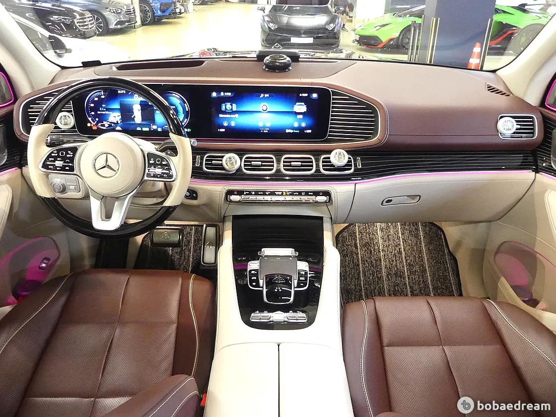 Mercedes-Benz Maybach Gls 600 4Matic 2022 photo 4