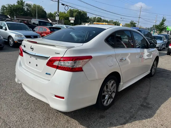 Nissan Sentra 2014 photo 3