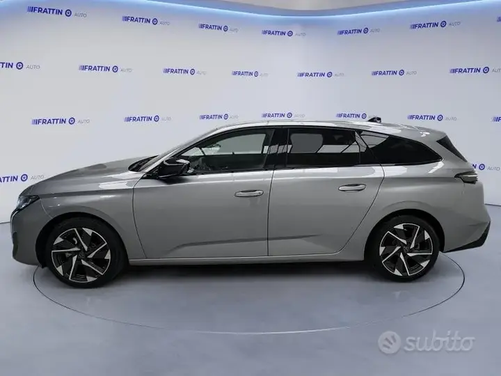 Peugeot 308 2025 photo 5