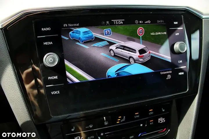 Volkswagen Passat Variant 2023 photo 5