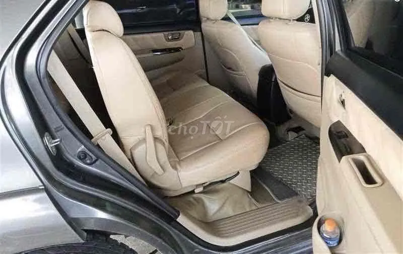 Toyota Fortuner 2014 photo 3