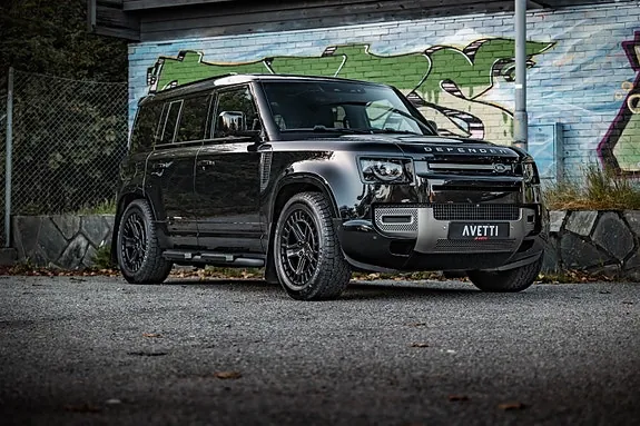 Land Rover Defender 110 2025 photo 3