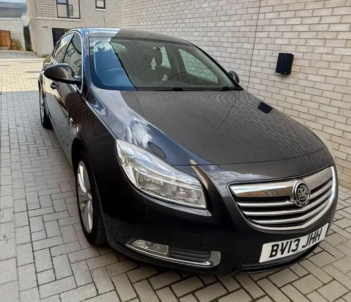 Vauxhall Insignia 2013 photo 5