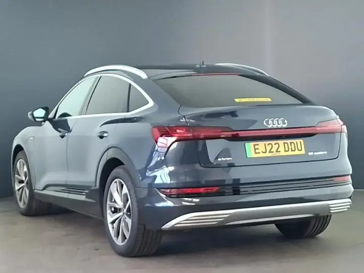Audi E-Tron 2022 photo 2
