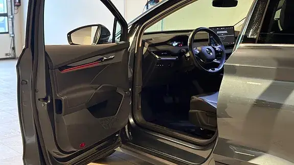 Skoda Enyaq 2022 photo 4