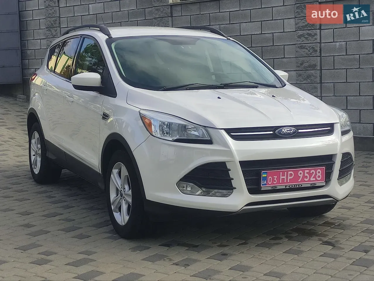 Ford Escape 2014 photo 3