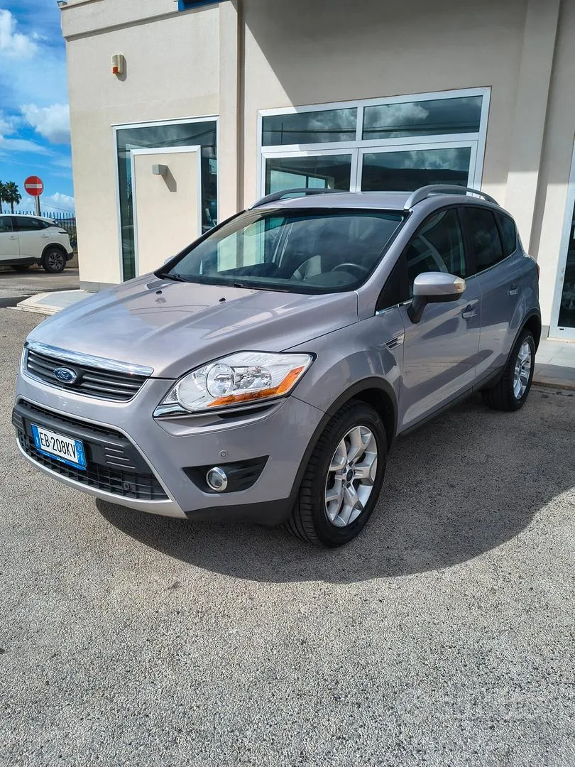 Ford Kuga 2011 photo 3