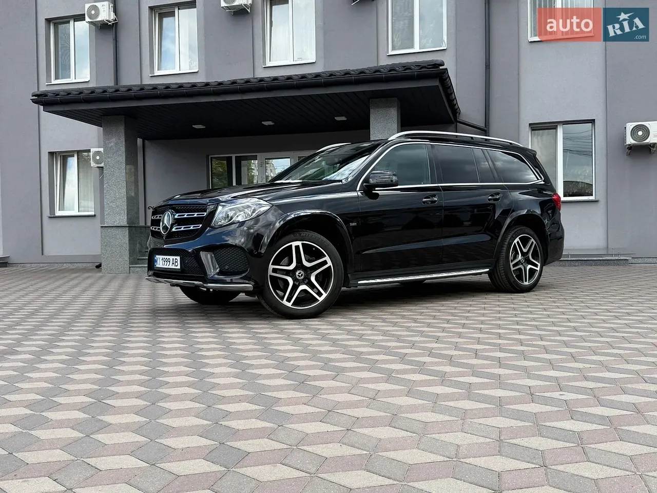 Mercedes-Benz Gls-Class
