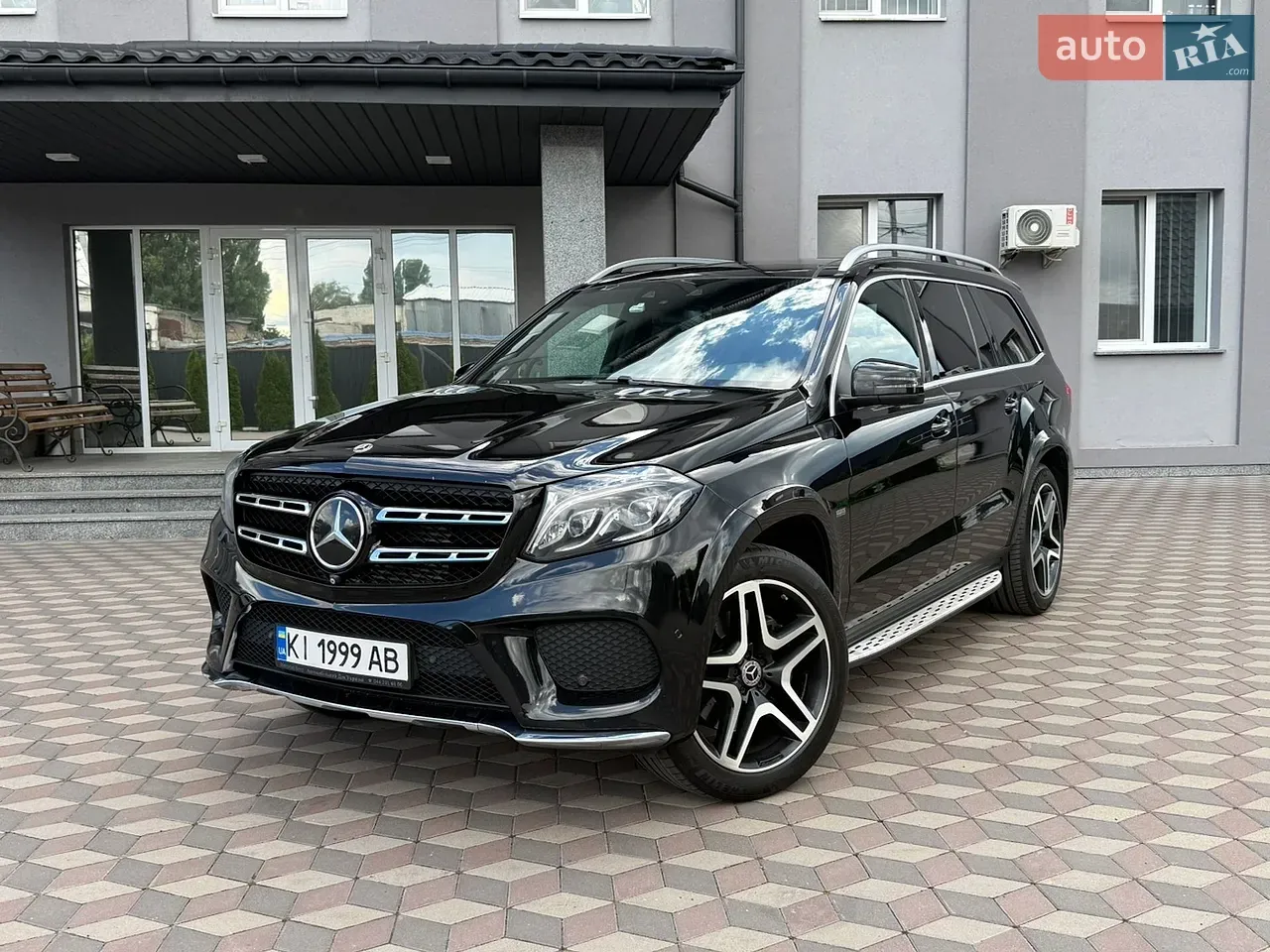 Mercedes-Benz Gls-Class 2016 photo 4