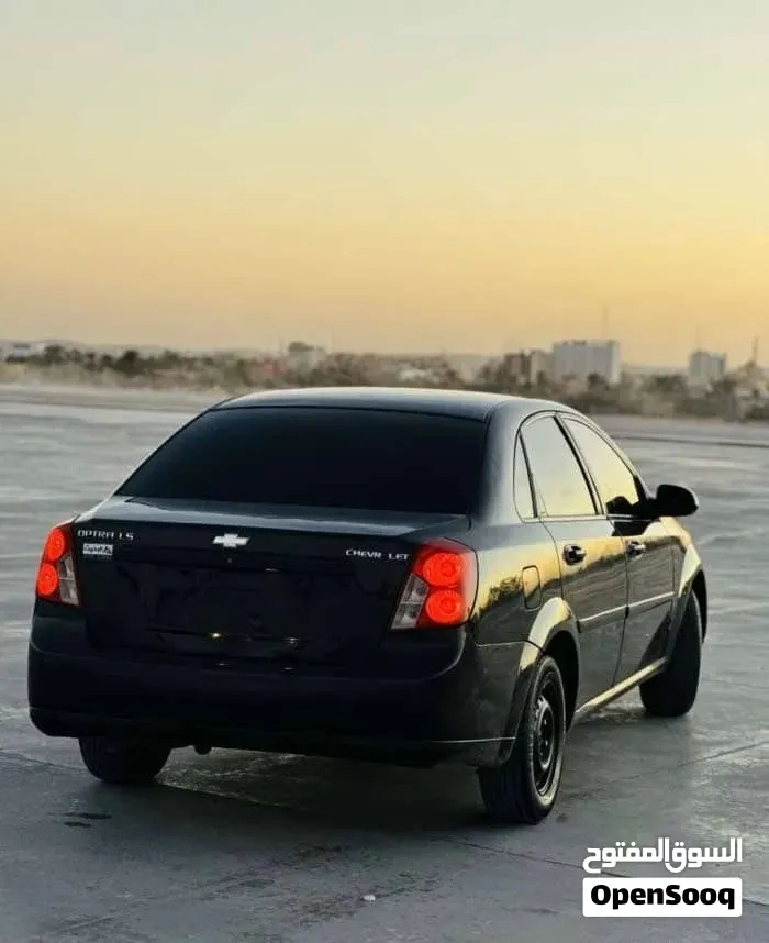 Chevrolet Optra 2010 photo 3