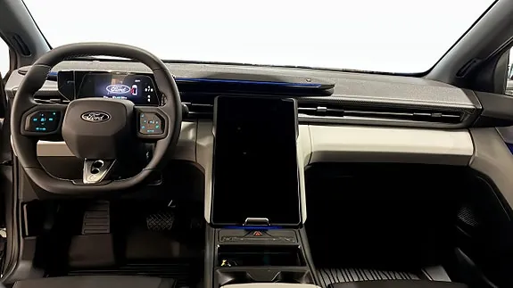 Ford Capri 2026 photo 4