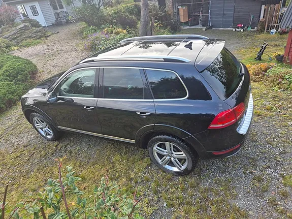 Volkswagen Touareg 2012 photo 5