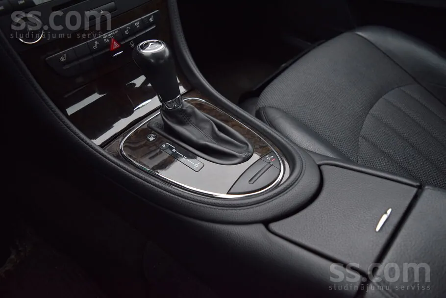 Mercedes-Benz Cls350 2005 photo 3