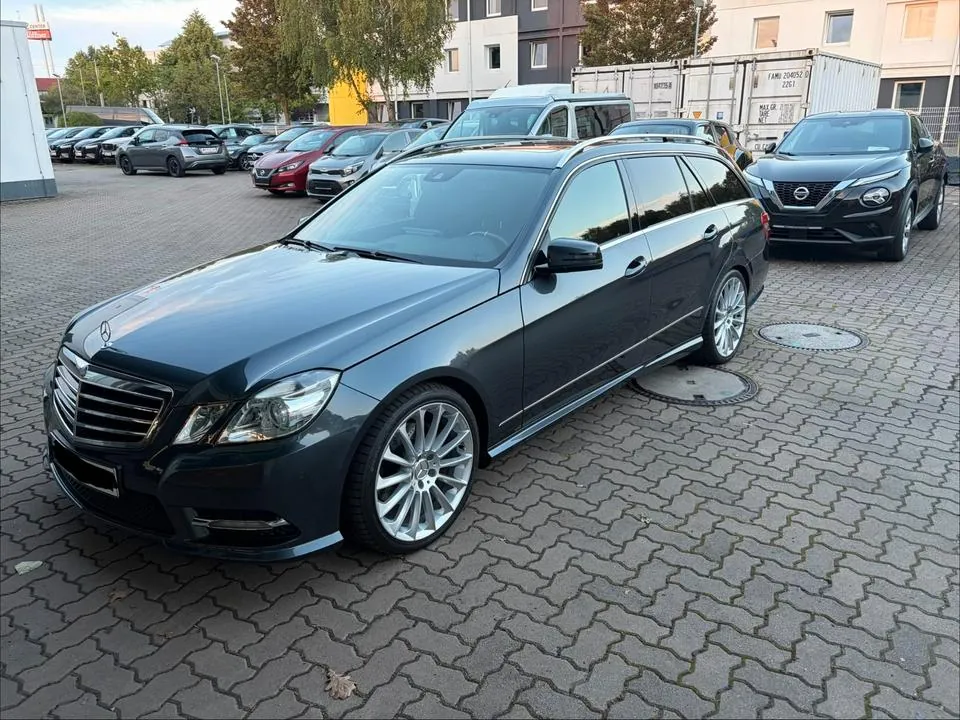 Mercedes-Benz E250 Cgi